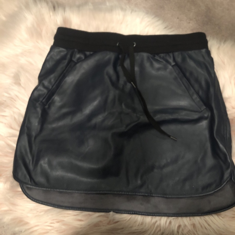 Forever 21 skirt